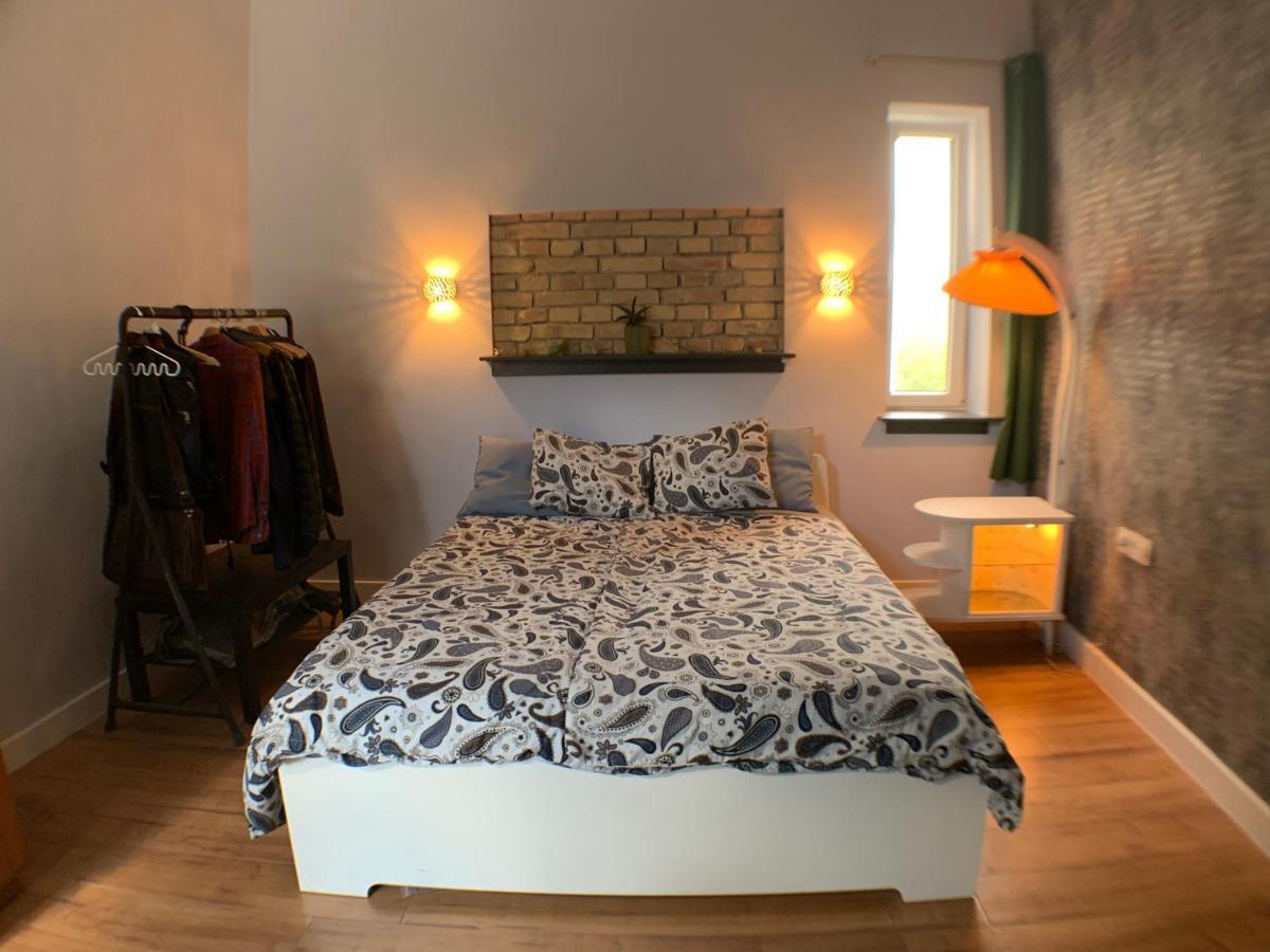 בודפשט Centrally Located Studio Near Keleti Palyaudvar מראה חיצוני תמונה