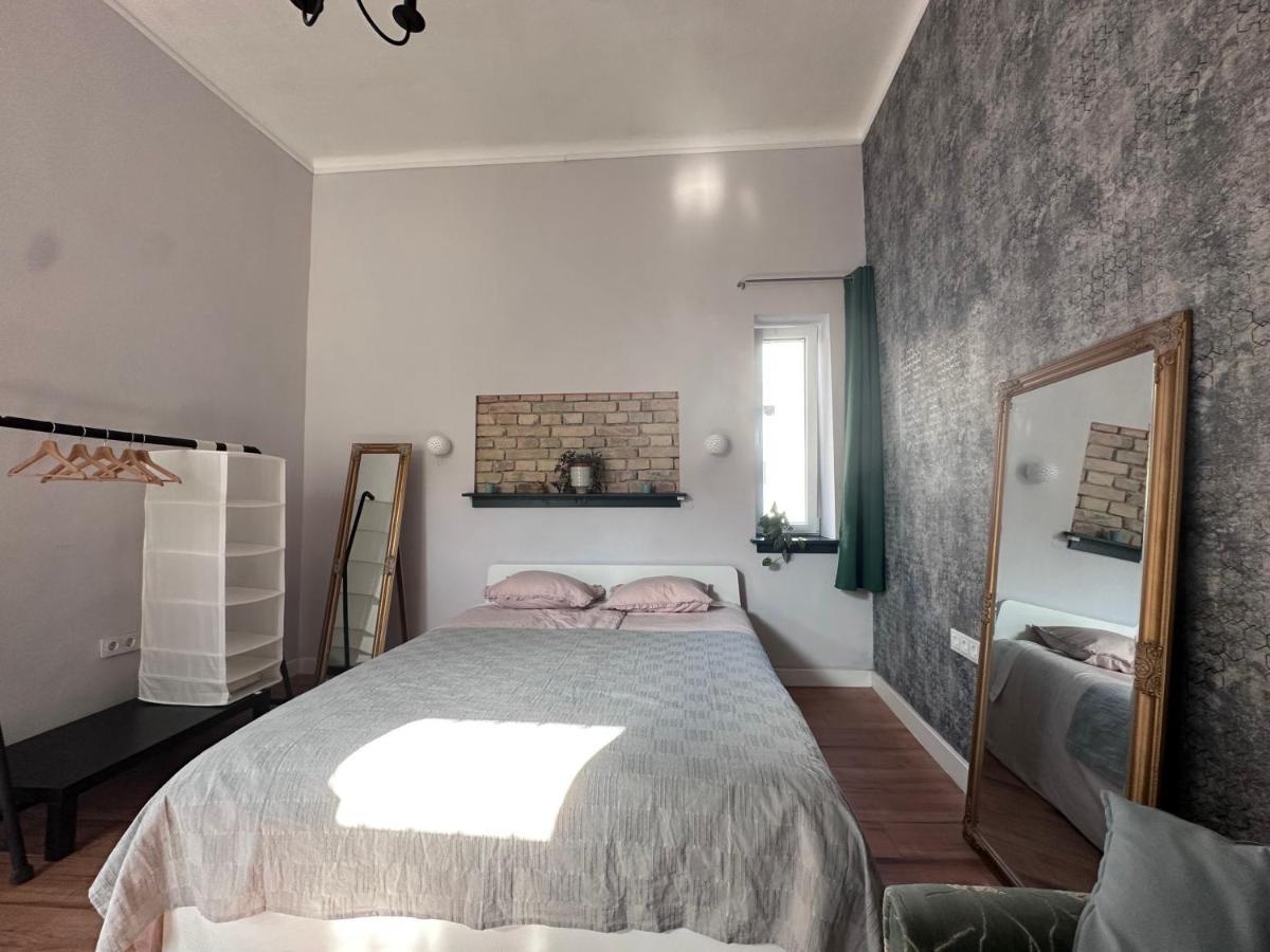 בודפשט Centrally Located Studio Near Keleti Palyaudvar מראה חיצוני תמונה
